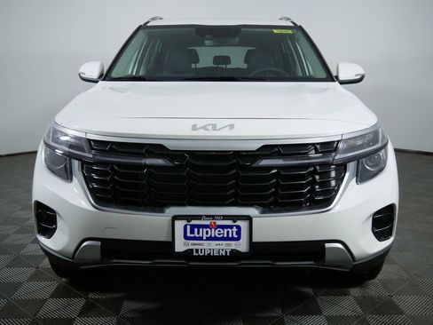 New 2026 Kia Seltos S image 3