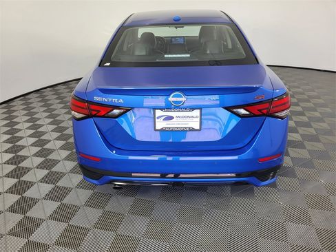 Certified 2024 Nissan Sentra SR w/ SR Premium Package image 20