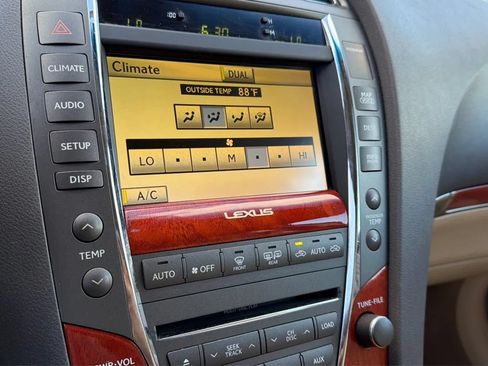 Used 2010 Lexus ES 350 FWD image 33