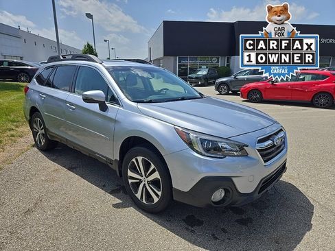 Used 2018 Subaru Outback 2.5i Limited w/ Popular Package #2 AWD/4WD image 1