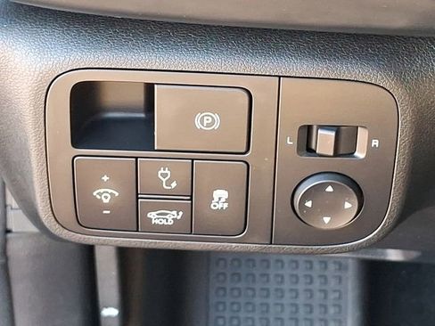 Used 2023 Hyundai Ioniq 6 SE image 31