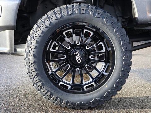 Used 2024 Ford F350 Platinum AWD/4WD image 10