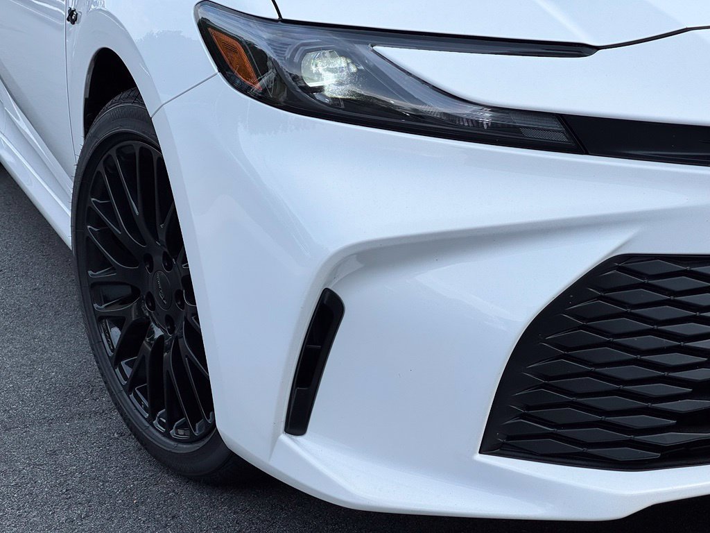 New 2026 Toyota Camry LE FWD image 32
