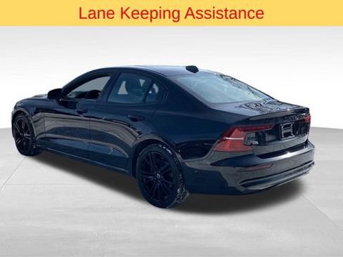 Used 2025 Volvo S60 T8 Ultra AWD/4WD image 5