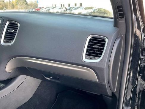 Used 2020 Dodge Durango SXT image 15