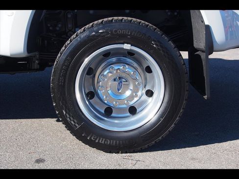 Used 2026 Ford F450 Platinum w/ Platinum Plus Package image 11