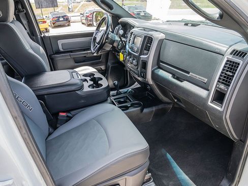 Used 2018 RAM 2500 Power Wagon w/ Luxury Group AWD/4WD image 18