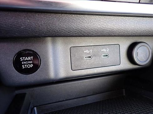 Used 2024 Nissan Rogue SV image 20