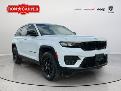 Used 2024 Jeep Grand Cherokee Altitude