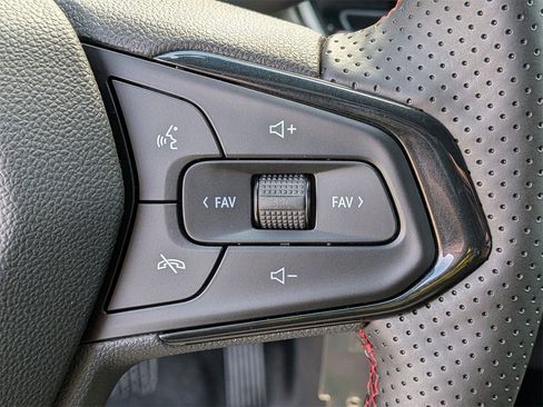 New 2026 Chevrolet Trax RS w/ Sunroof Package image 12