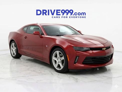 Used 2018 Chevrolet Camaro LT image 1
