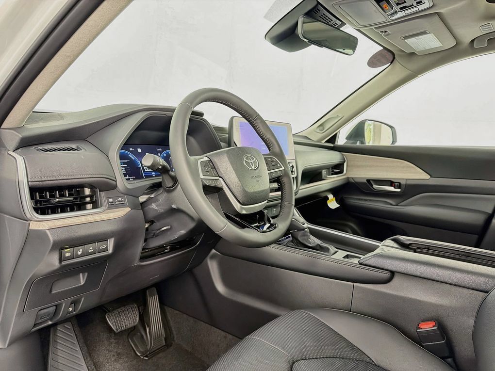 New 2026 Toyota Grand Highlander AWD Hybrid image 13