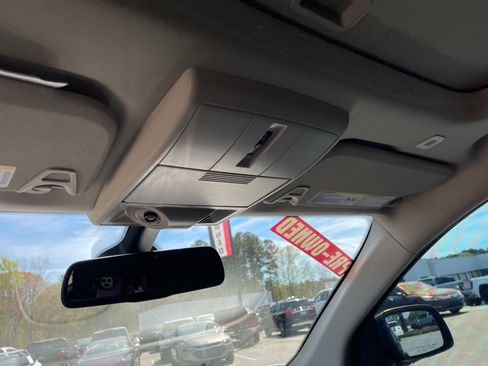 Used 2020 Dodge Journey Crossroad image 18