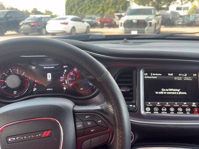 Used 2018 Dodge Challenger R/T Plus RWD image 10