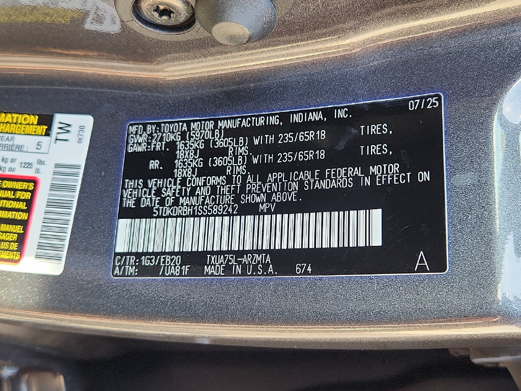 Certified 2025 Toyota Highlander XLE AWD/4WD image 30
