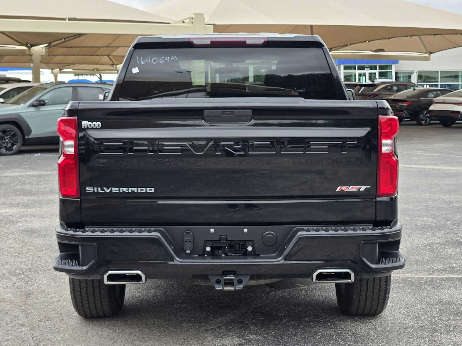 Used 2020 Chevrolet Silverado 1500 RST w/ Texas Edition AWD/4WD image 6
