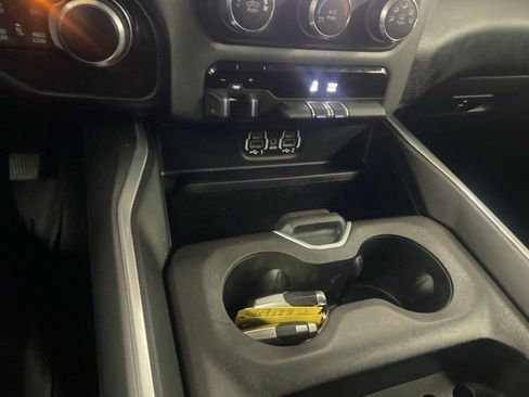 Certified 2022 RAM 1500 Big Horn image 29