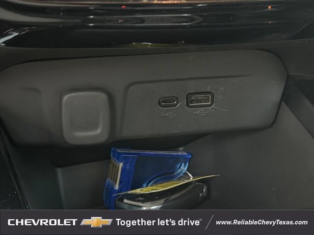 Used 2024 Chevrolet Trax ACTIV w/ Driver Confidence Package FWD image 21
