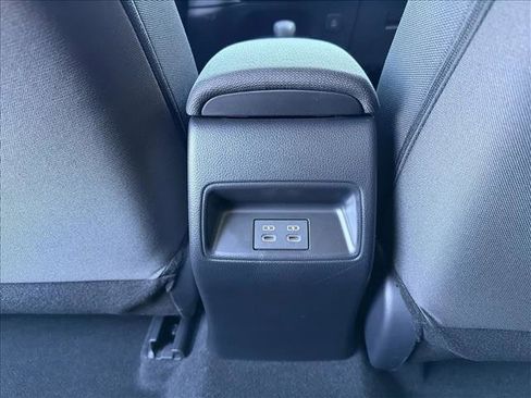 Used 2024 Toyota Corolla LE image 23