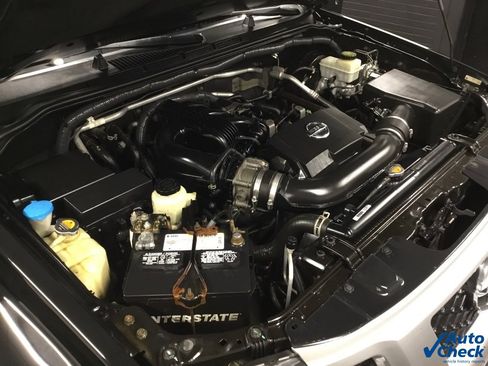 Used 2014 Nissan Xterra S image 46