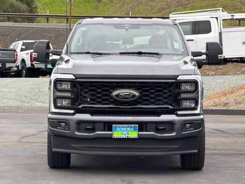 New 2026 Ford F250 Lariat w/ Black Appearance Package image 3