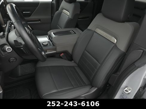 Used 2025 GMC Hummer EV 3X w/ Extreme Off-Road Package AWD/4WD image 10