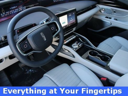 New 2026 Lincoln Nautilus Reserve image 24