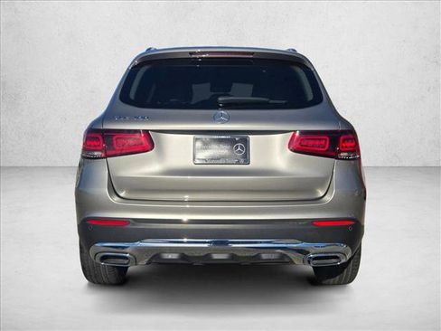 Used 2022 Mercedes-Benz GLC 300 image 5