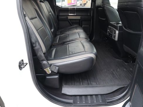 Used 2018 Ford F150 Raptor w/ Equipment Group 802A Luxury image 9