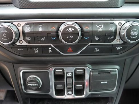 Used 2020 Jeep Gladiator Sport w/ Quick Order Package 24S AWD/4WD image 20