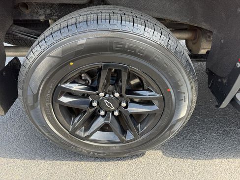 Used 2021 Chevrolet Silverado 1500 Custom Trail Boss image 23