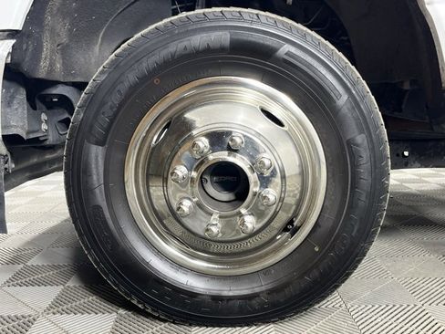Used 2024 Ford F350 XLT image 10