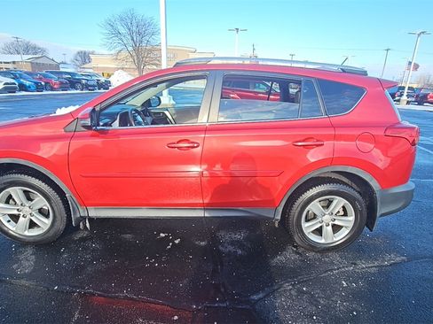 Used 2013 Toyota RAV4 XLE image 6