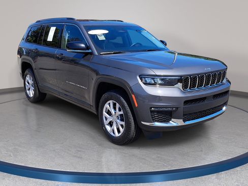 Used 2022 Jeep Grand Cherokee L Limited RWD image 3
