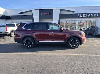 Used 2023 Kia Telluride SX video 2