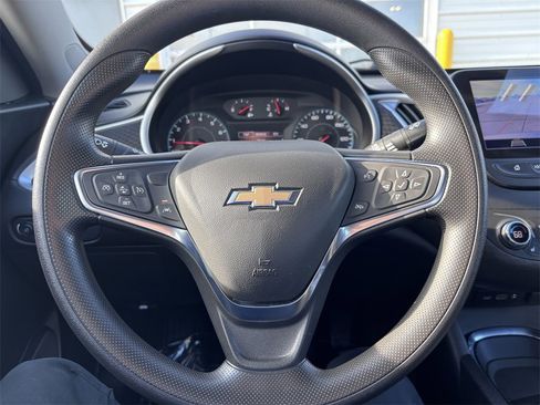 Used 2024 Chevrolet Malibu LT image 20