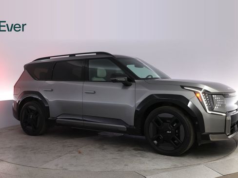 Used 2024 Kia EV9 GT-Line image 14