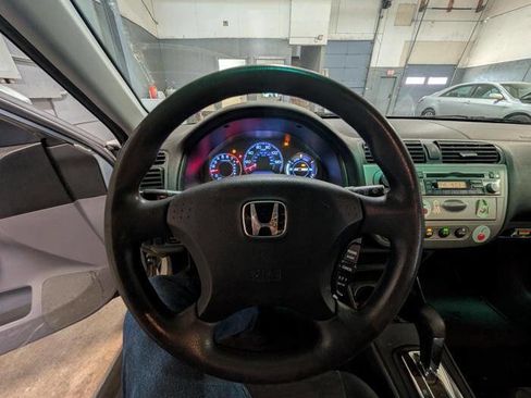 Used 2004 Honda Civic Hybrid Sedan image 33