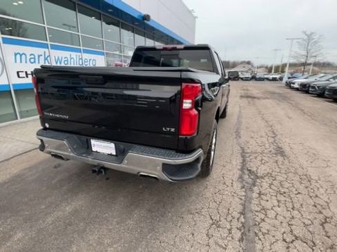 Used 2022 Chevrolet Silverado 1500 LTZ w/ LTZ Premium Package image 7