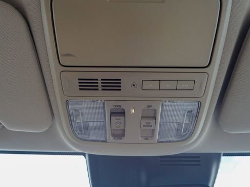Used 2018 Honda CR-V EX-L image 29