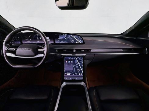 Used 2025 Lucid Air Touring AWD/4WD image 4