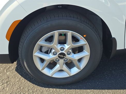 New 2025 Kia Soul LX image 33