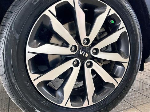 Used 2019 Kia Sportage EX FWD image 34