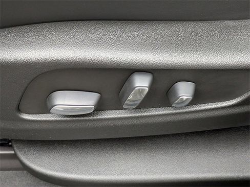 Certified 2024 Cadillac XT6 Sport w/ Technology Package image 21