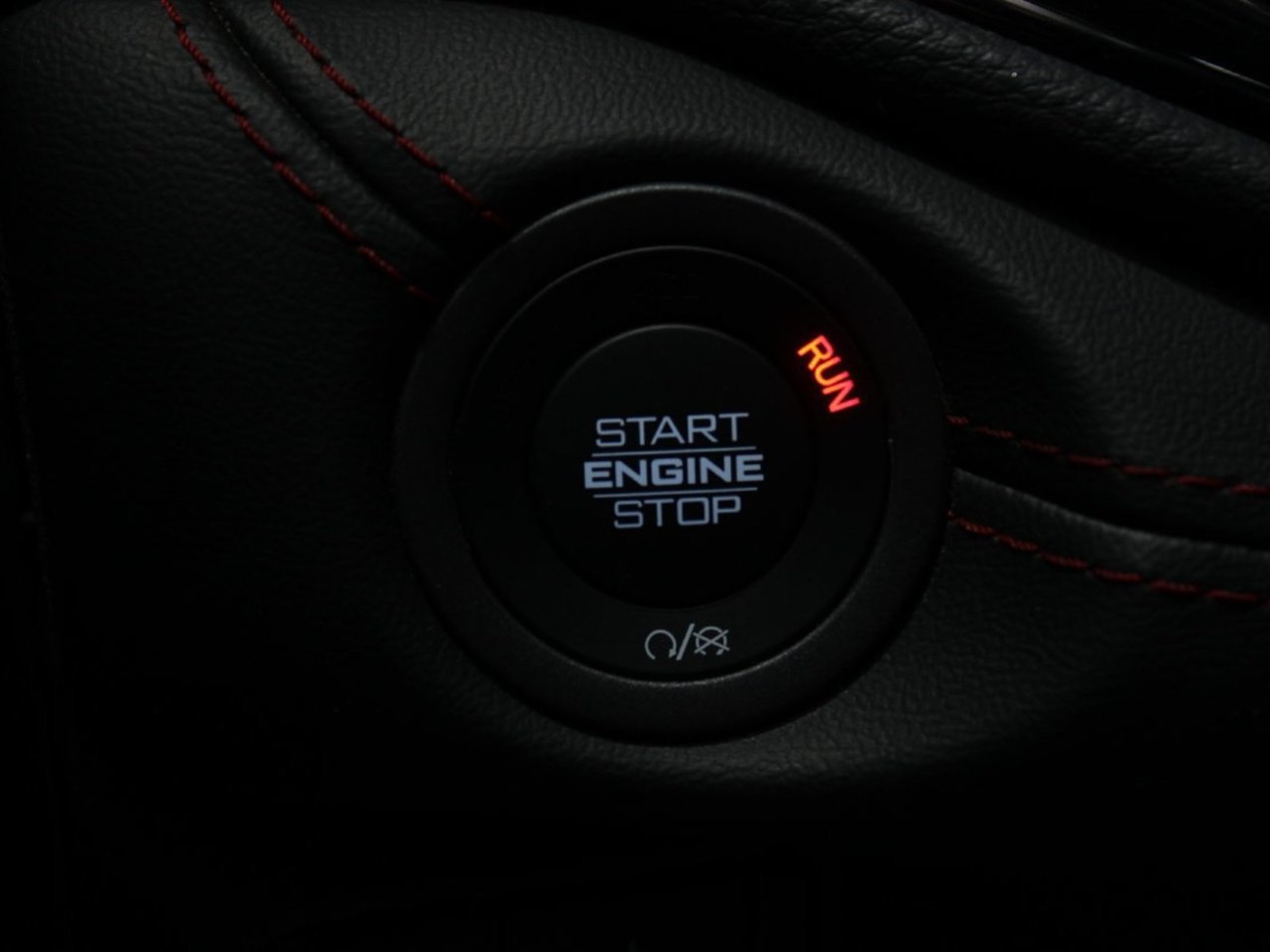 Used 2024 Dodge Durango GT RWD image 8