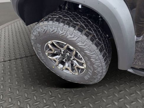 New 2026 Chevrolet Colorado ZR2 w/ Technology Package image 30