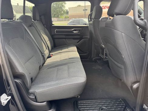 Used 2019 RAM 1500 Big Horn AWD/4WD image 15