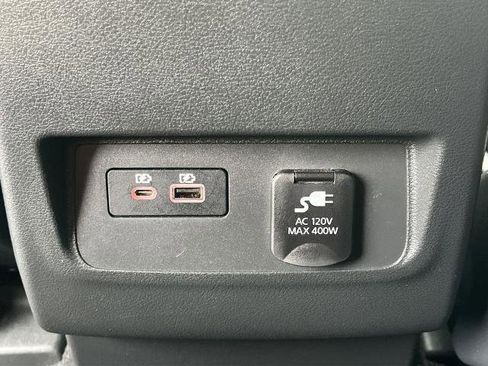 Certified 2024 Nissan Frontier SV w/ Technology Package RWD image 18