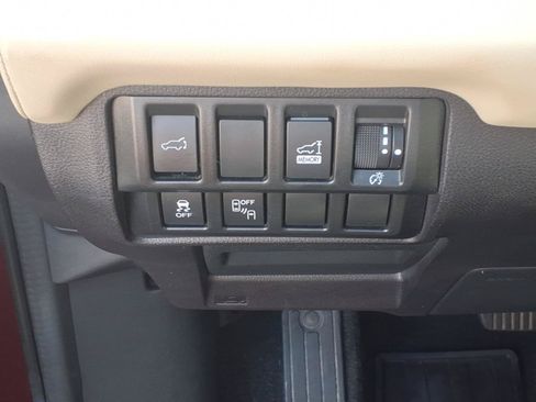 Used 2019 Subaru Ascent Limited w/ Popular Package #2 AWD/4WD image 21