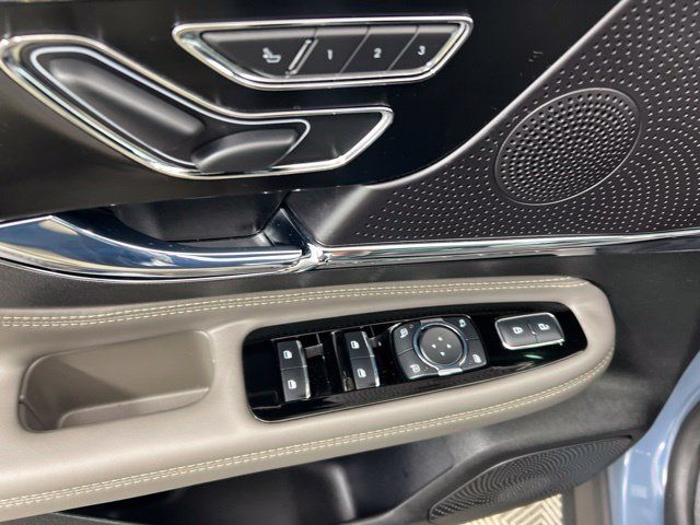 Used 2026 Lincoln Corsair Premiere AWD/4WD image 13